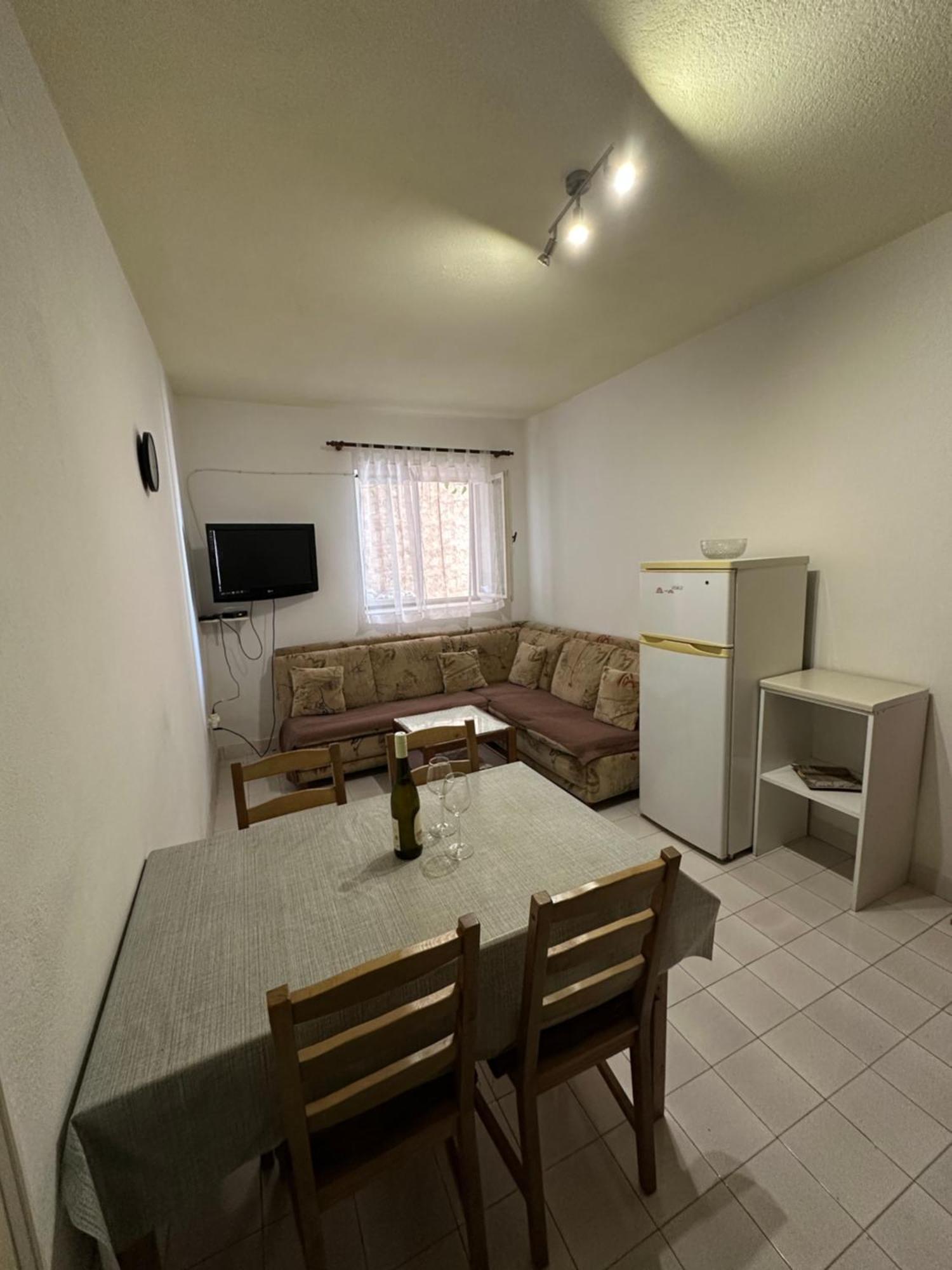 Apartmani Jurica I Ankica 布雷拉 外观 照片